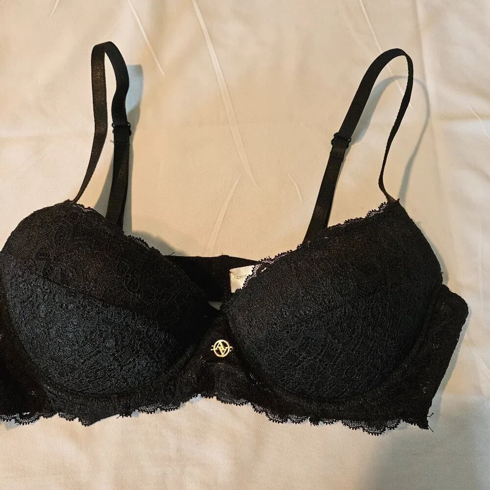 Adrienne Vittadini Studio Black Lace Underwire Push‎ Up Bra 36B Nylon/Spandex